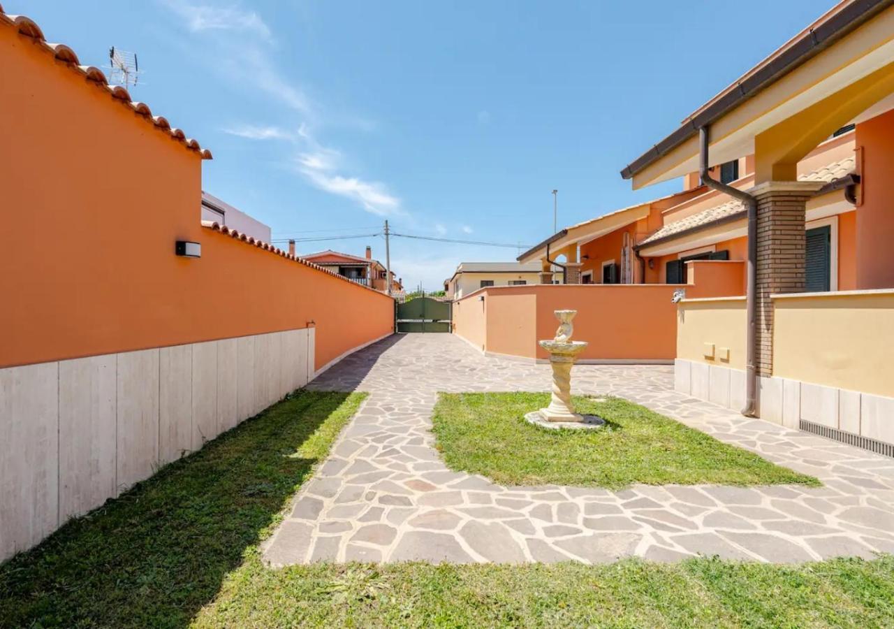 Garden Villa - Free Parking, Wi-Fi E Netflix Fiumicino Exteriör bild